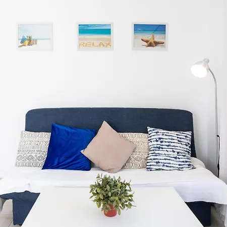 Home2book Cozy Terrace&pool