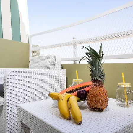 Home2book Cozy Terrace&pool